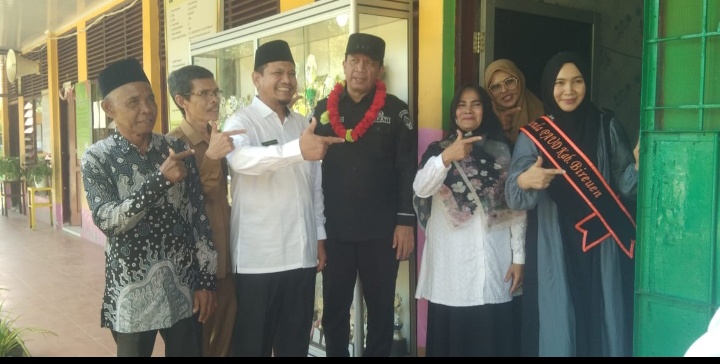 PJ. Bupati Bireuen.Aulia Sofyan ph.D.Menghadiri Lanjutkan Program Imunisasi