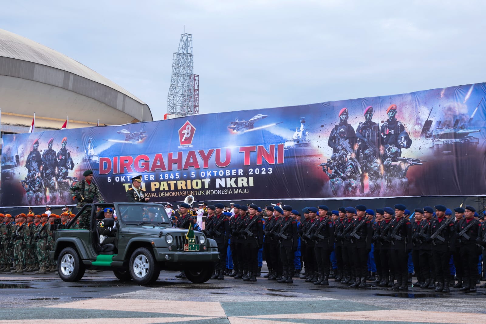 Defile Alutsista & Unjuk Kekuatan TNI-Polri Warnai Puncak HUT Ke-78 TNI di Medan