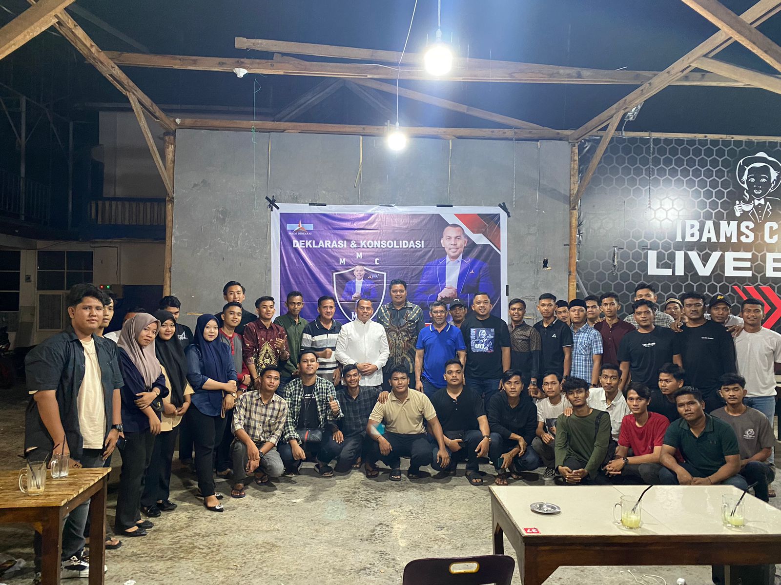 Dibawah Guyuran Hujan Muslim Milenial Center (MMC) Tetap Semangat Menggelar Deklarasi & Konsolidasi