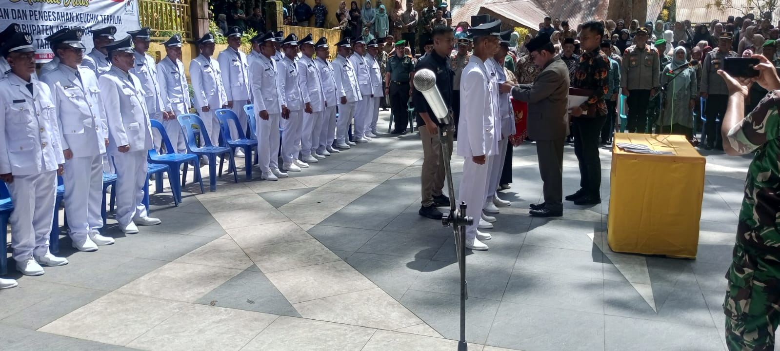 Pelantikan Keuchik Terpilih Se Kabupaten Aceh Barat di Makam Teuku Umar