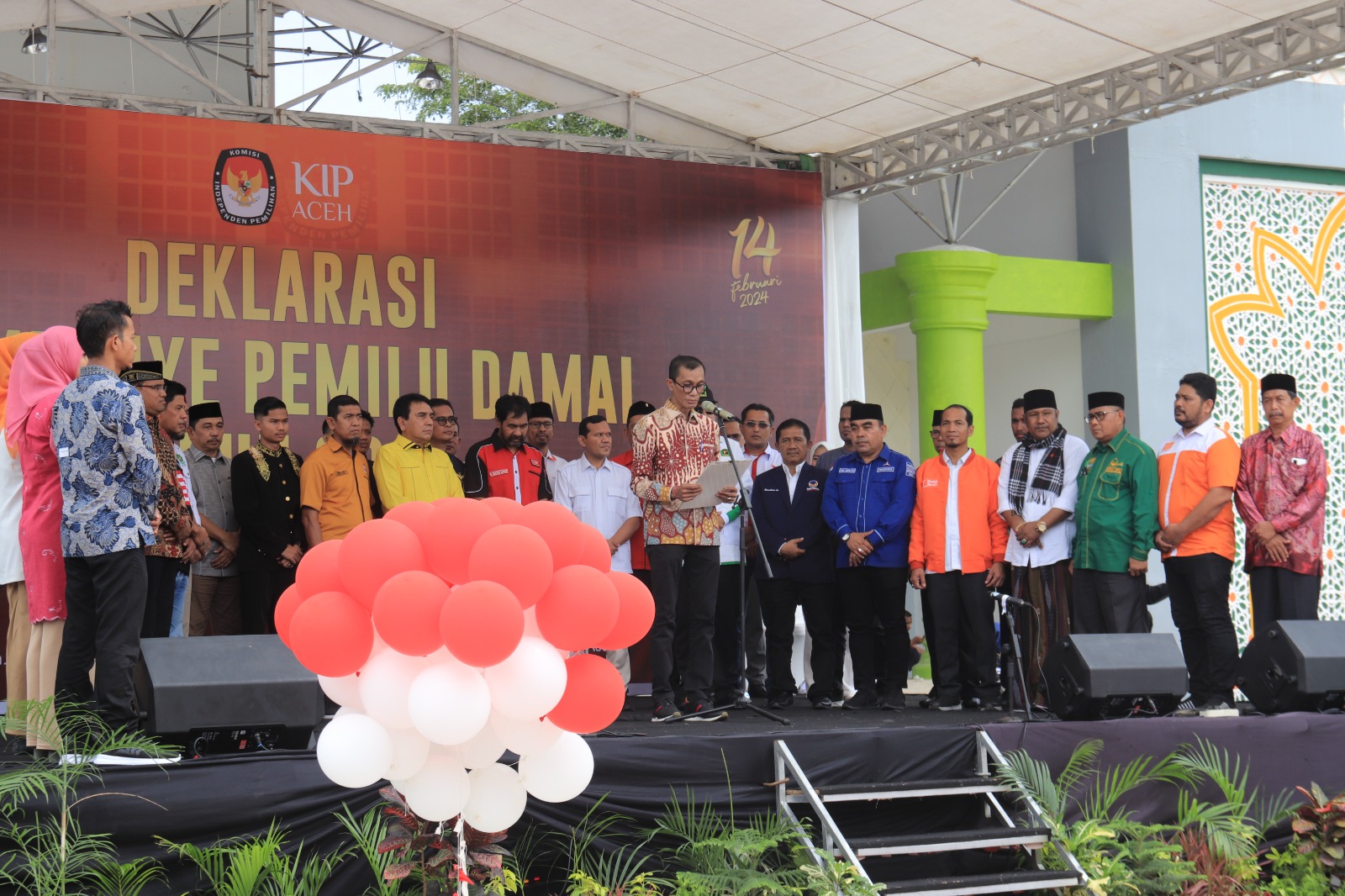 Kapolda Aceh bersama Forkopimda Hadiri Deklarasi Kampanye Pemilu Damai 2024