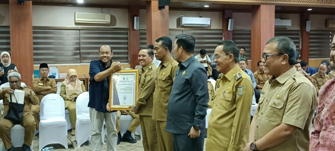 Walikota Subulussalam, Lagi Lagi Terima Penghargaan Dari Menteri Keuangan RI
