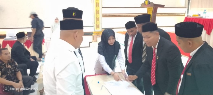 Ketua (KIP) Bireuen Resmi Melantik,85 Anggota PPK.Pilkada 2024,