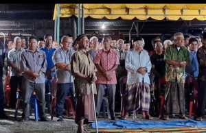 Razali H: Dengan Teteh-Teteh Satu Tongkat Semngat Juang Satu Tujan Hakam-Ayi Bupati Aceh Barat.