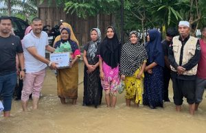 Kawula Muda Hakam-Ayi Salurkan Bantuan Masa Panik Untuk Masyarakat Terdampak Banjir di Aceh Barat