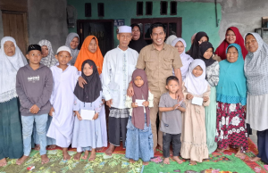CawaBup Ayi Ariyadi,S.E Berikan 46 Santunan Buat Anak Yatim Piatu di Aceh Barat