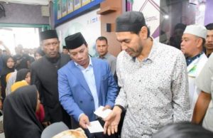 Mualem-Dek Fadh Hadiri Maulid dan Syukuran di Kediaman HRD,ini Harapan Ulama Aceh Untuk Mualem-Dek Fadh