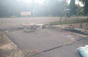 Jembatan Jalan Hang Tuah Dusun Utama Jalan TM Bahrum Langsa Kota Rubuh Padahal Baru Dua Tahun Yang Lalu Di kerjakan Oleh PUPR