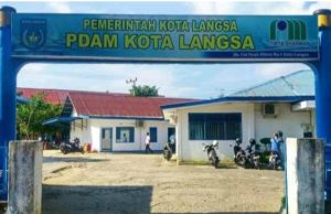 Sudah Delapan Hari PDAM Tidak Mendistribusikan Air Ke Rumah Warga Di Pertokoan Blang Pase