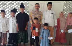 Masyarakat Desa Buket Mulya, kecamatan juli, Peringati Maulid Nabi Muhammad SAW 1446 H/2024M Dan Santuni Anak yatim.