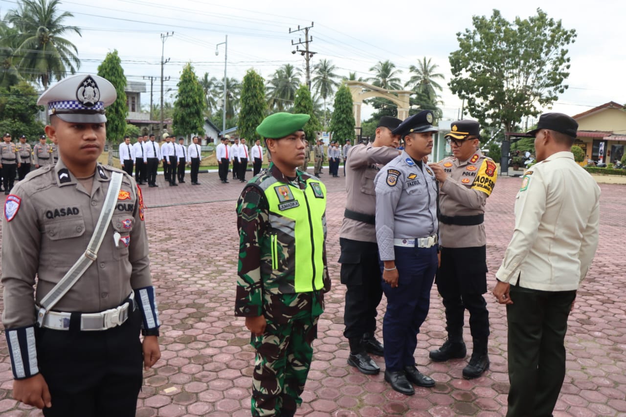 Jelang Nataru, Polres Aceh Timur Laksanakan Apel Gelar Pasukan Operasi Lilin Seuawah 2024