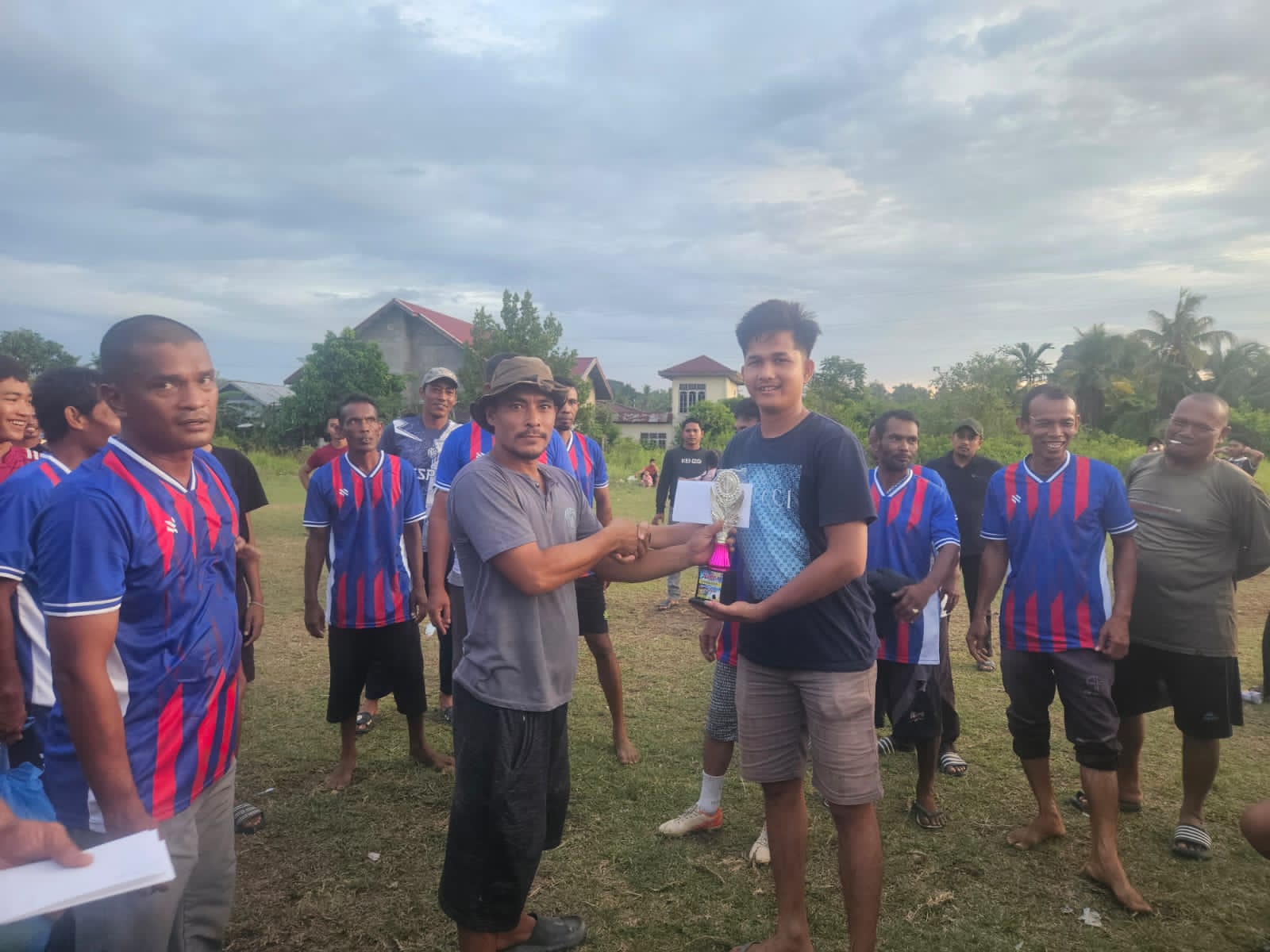 Ketua Pemuda Cup I Desa Cut Mamplam Sukses Digelar, Perebutkan Hadiah Rp10 Juta
